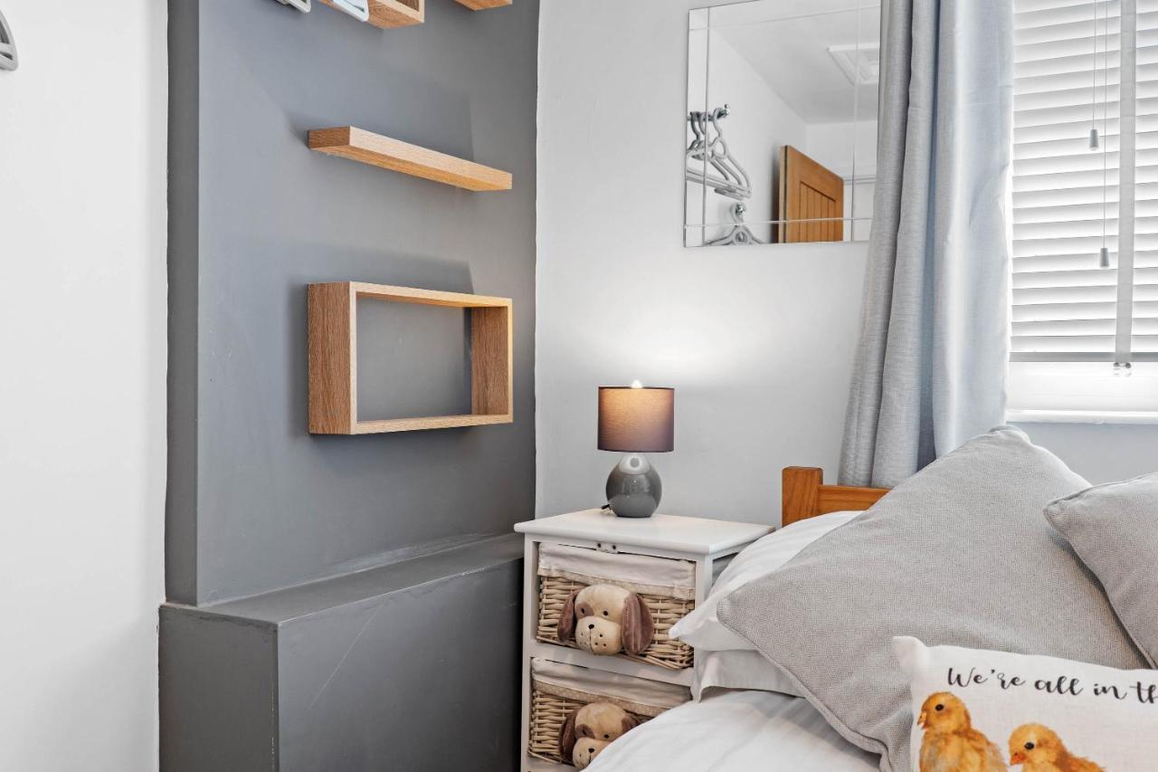 2 Bedroom Pet Friendly Cottage Evesham Exteriör bild