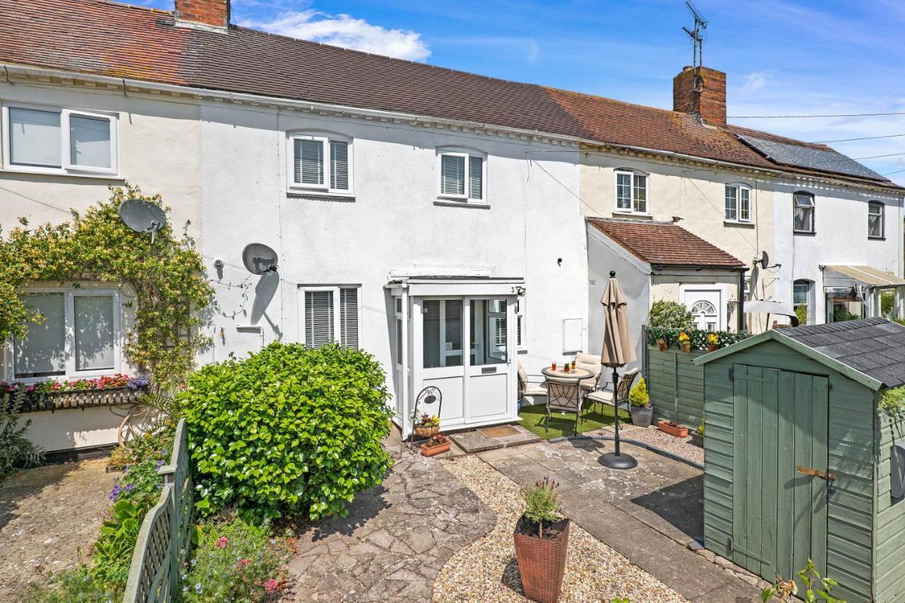 2 Bedroom Pet Friendly Cottage Evesham Exteriör bild