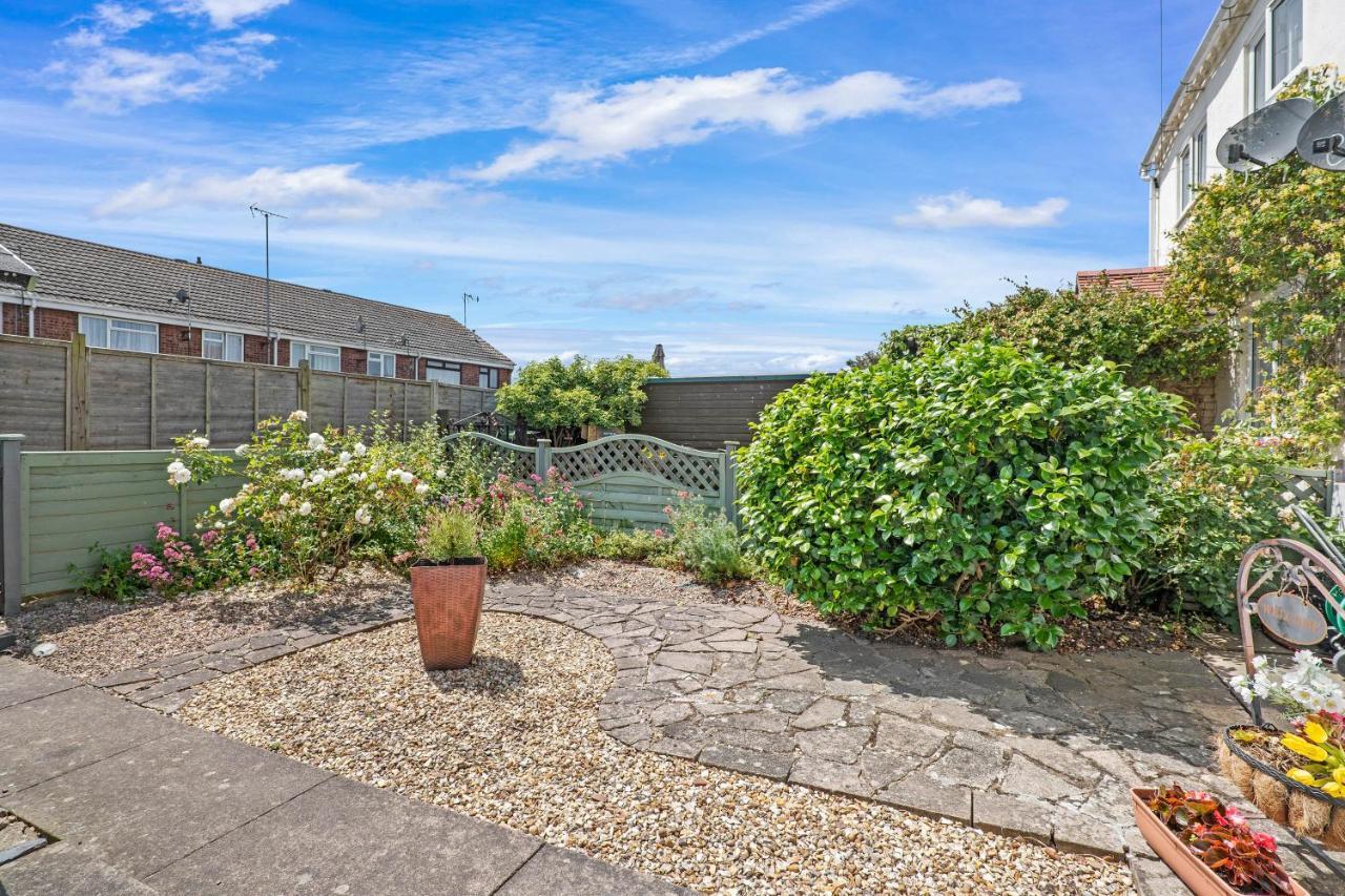 2 Bedroom Pet Friendly Cottage Evesham Exteriör bild